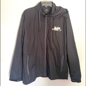 VANTAGE “STEP UP” logo black hooded windbreaker size medium